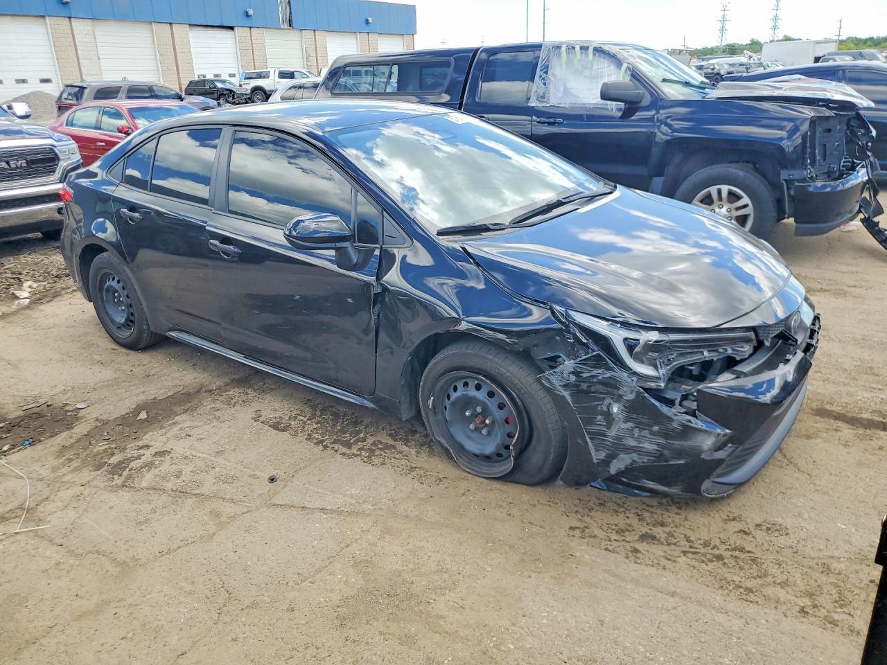 2025 Toyota Corolla Hybrid Le - Фото 4
