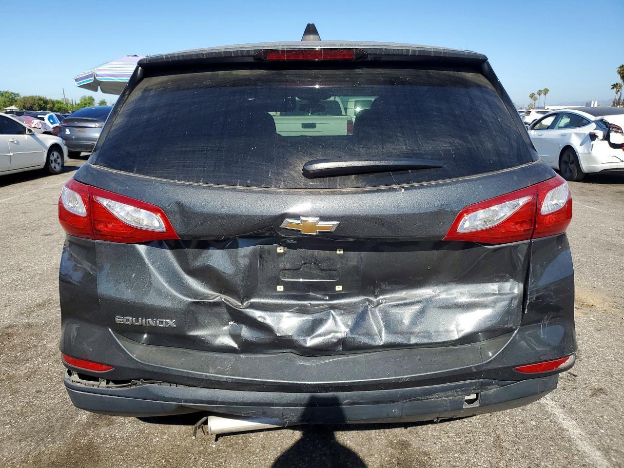 2019 Chevrolet Equinox Ls - Фото 6