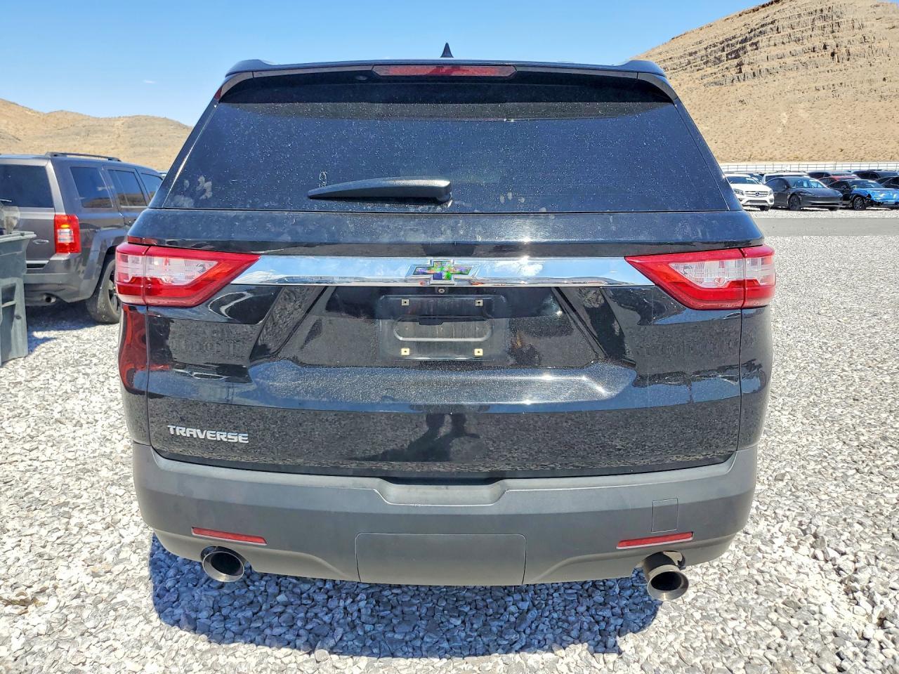 2020 Chevrolet Traverse Ls - Image 6