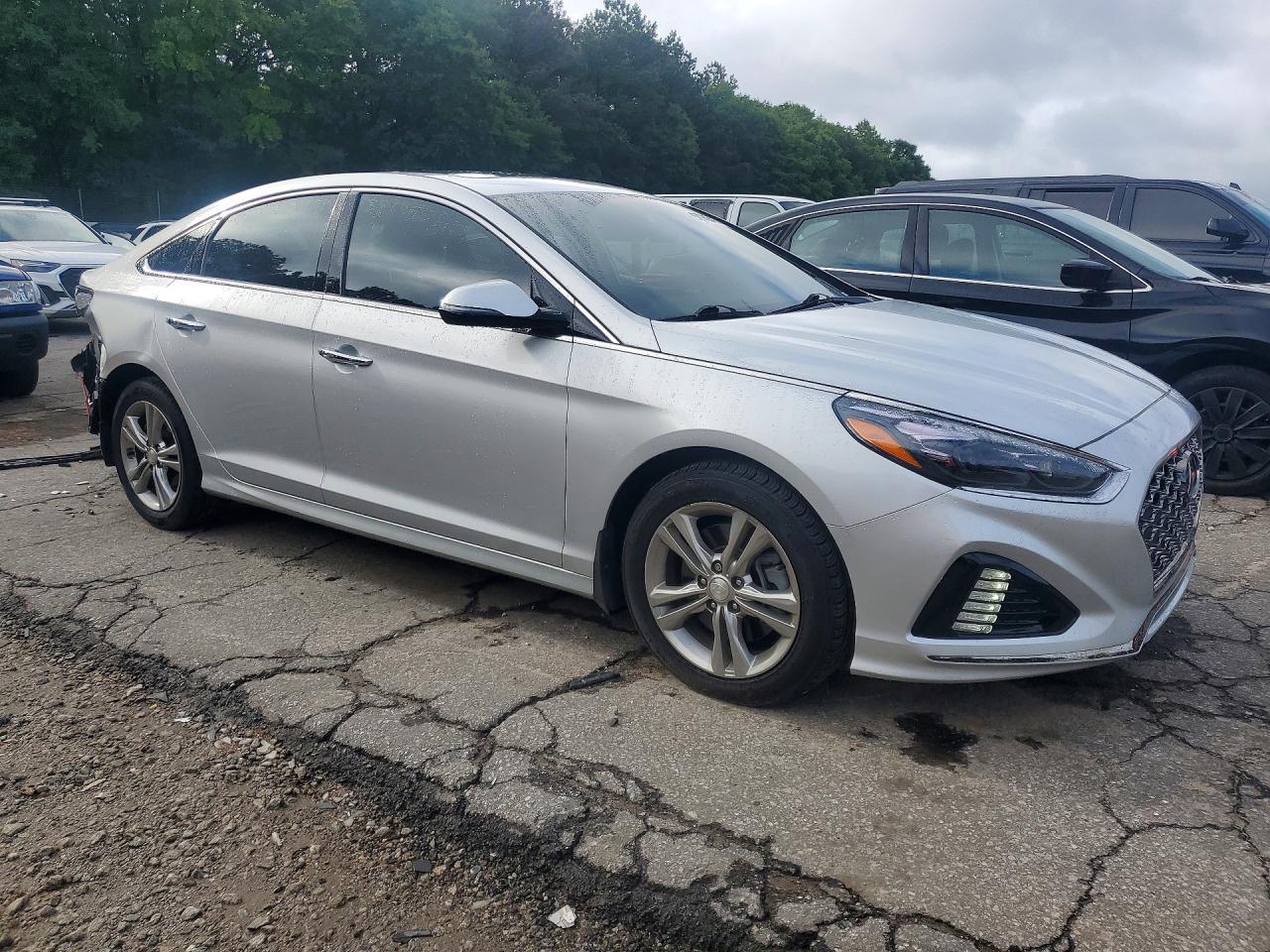 2018 Hyundai Sonata Limited - Image 4