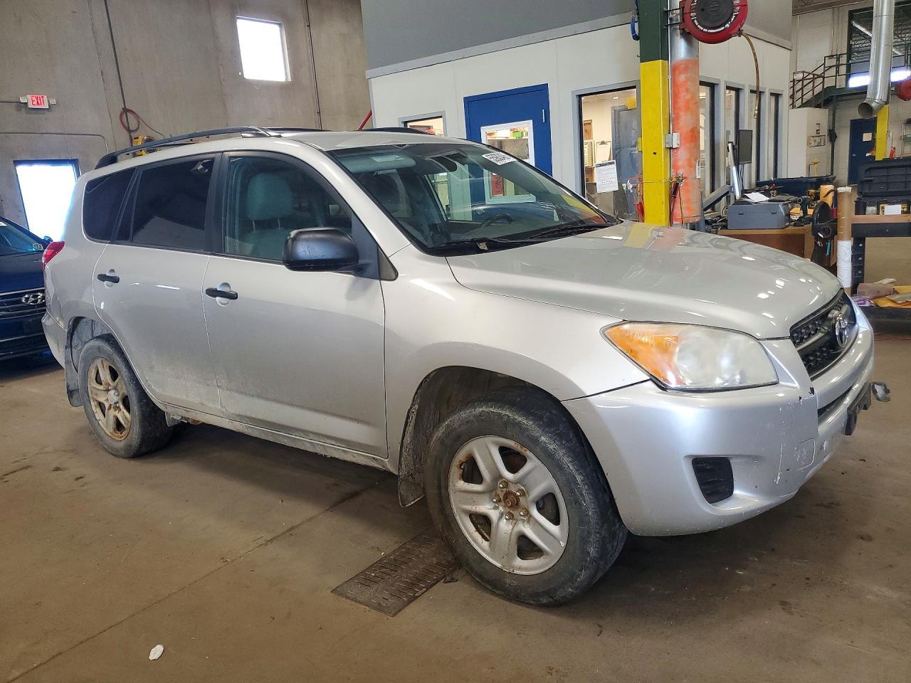 2010 Toyota Rav4 Base - Фото 4