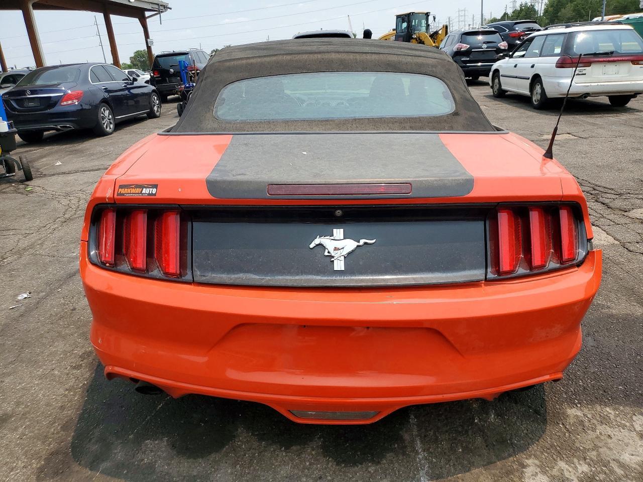 2016 Ford Mustang - Фото 6