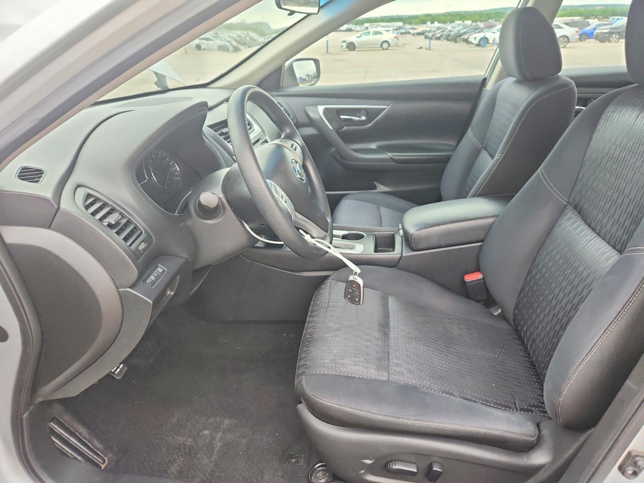 2017 Nissan Altima 2.5 S - Image 7