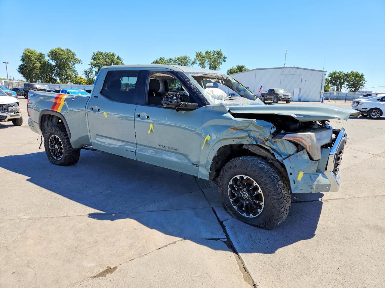 2022 Toyota Tundra Crewmax Sr5 - Image 4