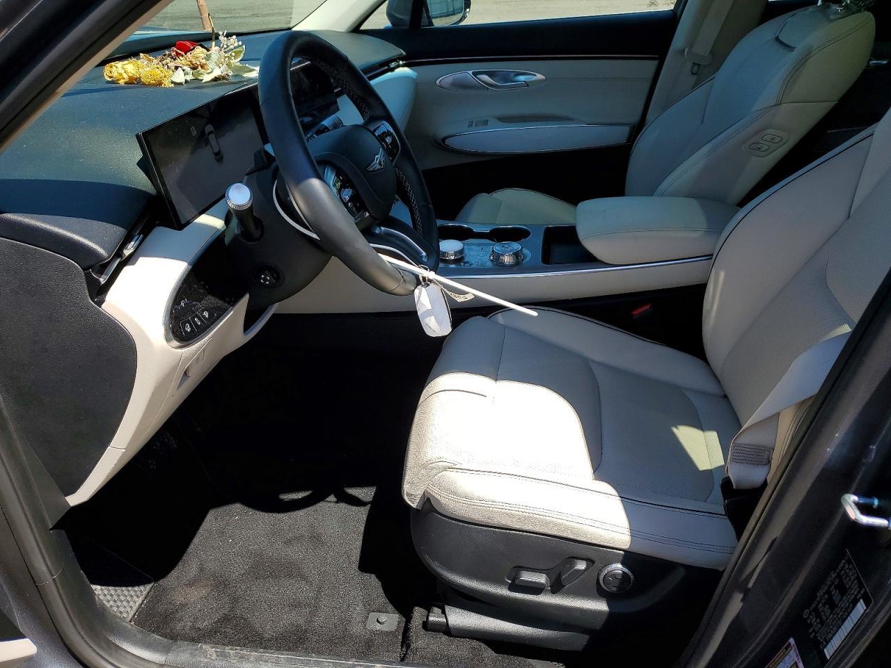 2026 Genesis Gv70 Advanced - Image 7