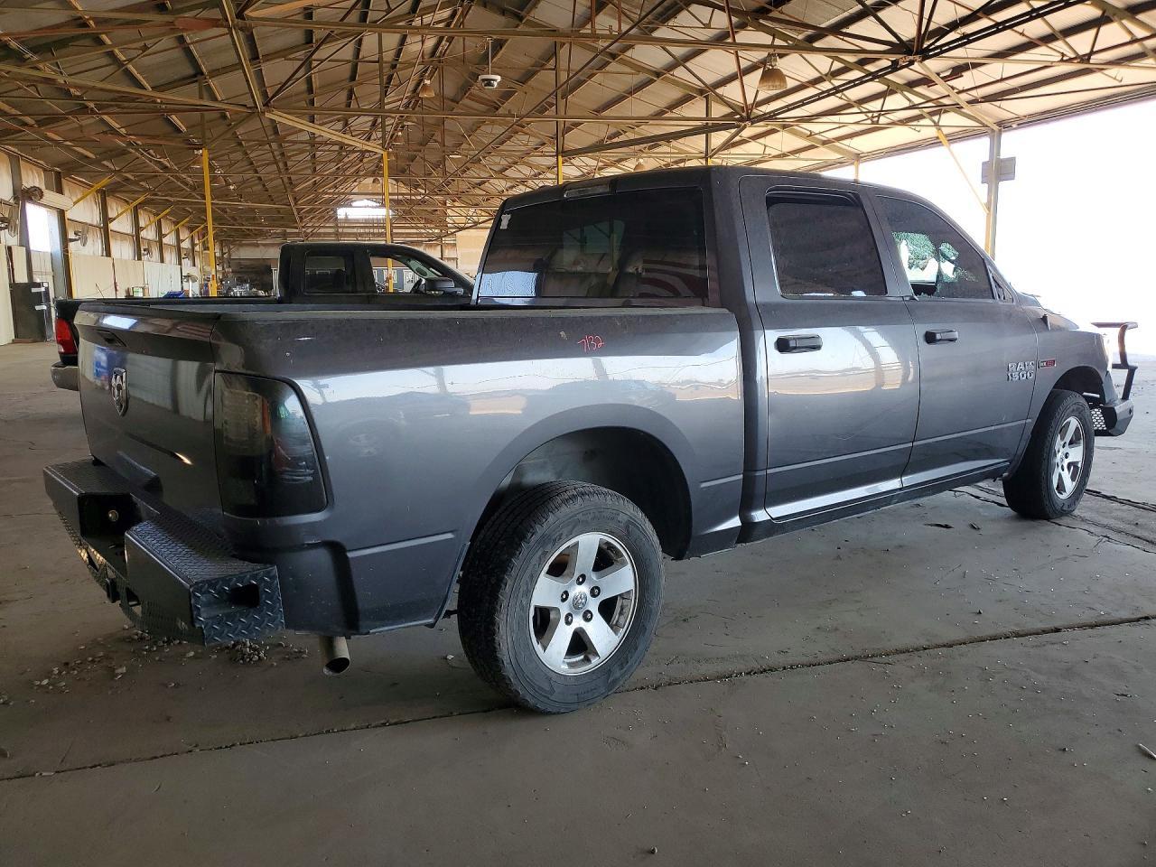 2016 Ram 1500 St - Фото 3