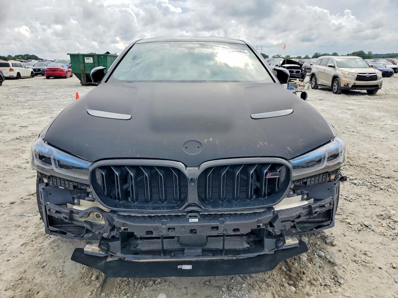 2021 BMW M5 - Фото 5
