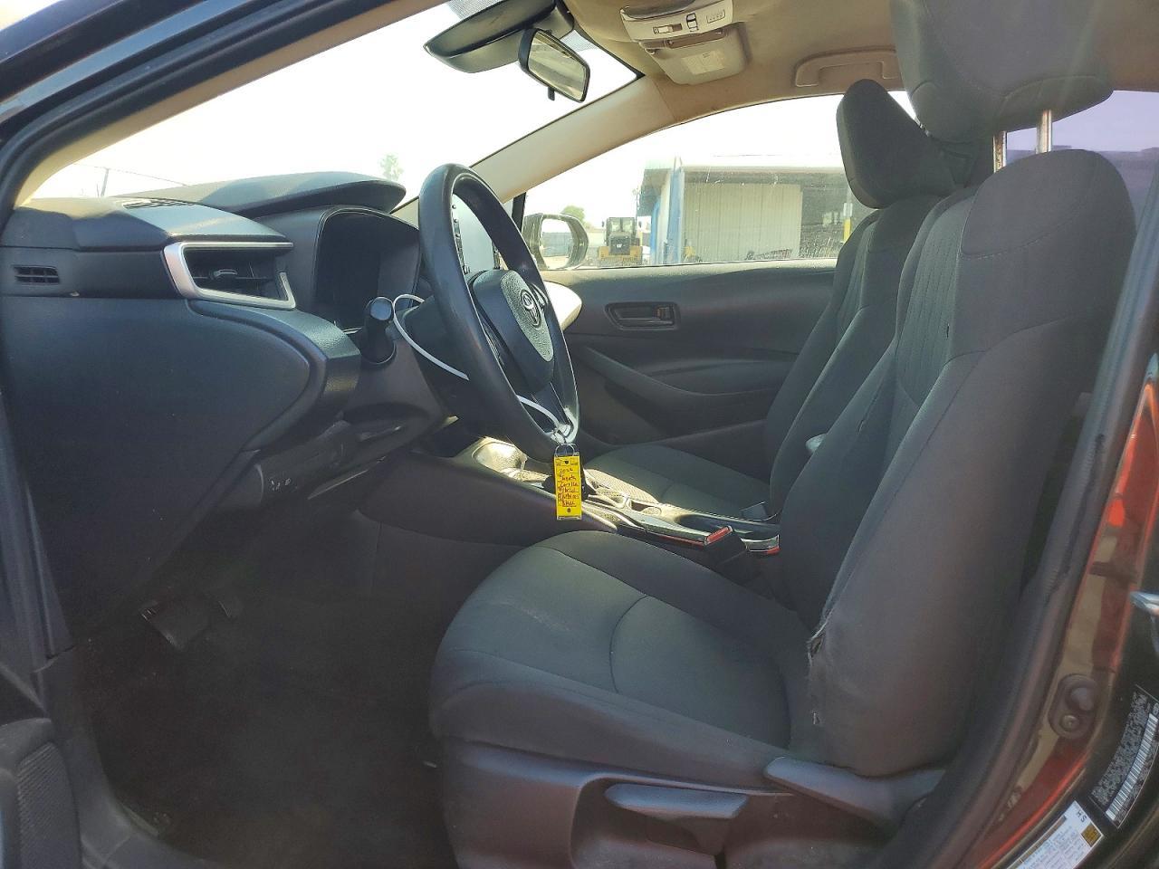 2022 Toyota Corolla Le - Image 7