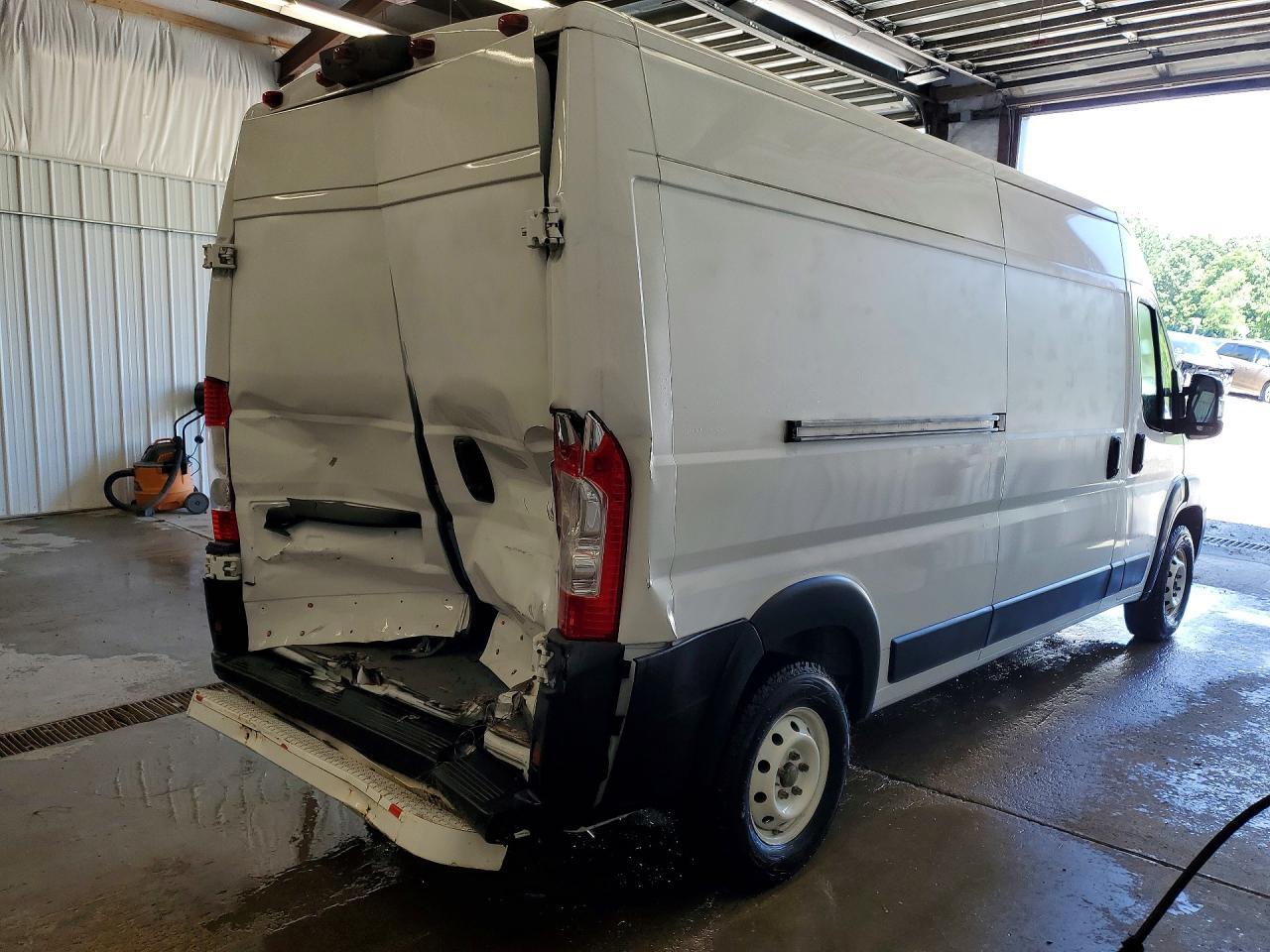 2023 Ram Promaster 2500 Delivery Van - Image 3