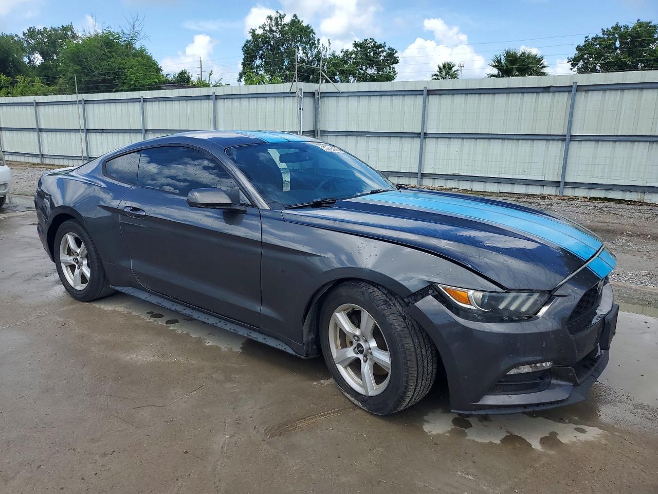 2017 Ford Mustang - Фото 4