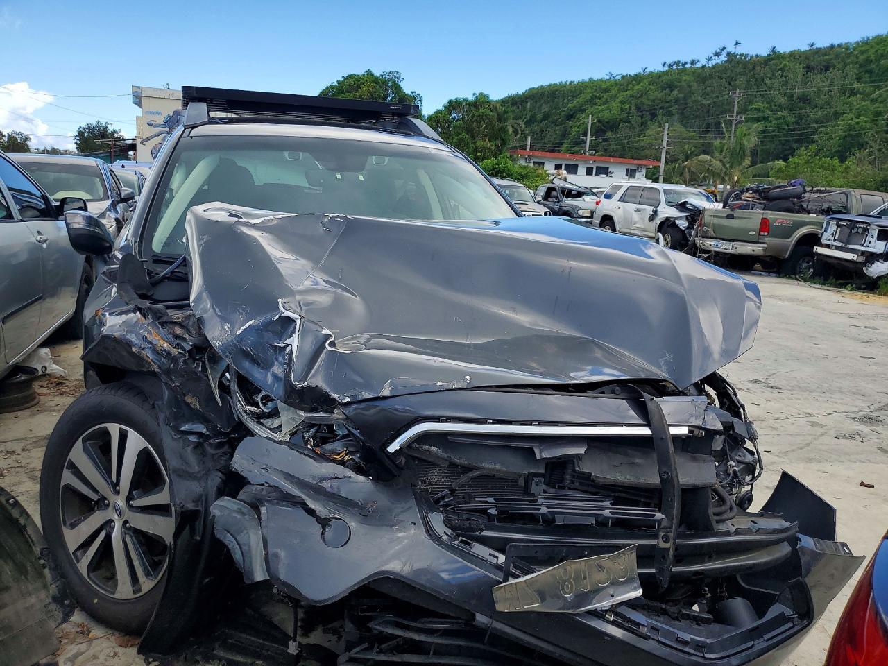 2018 Subaru Outback 3.6R Limited - Image 5