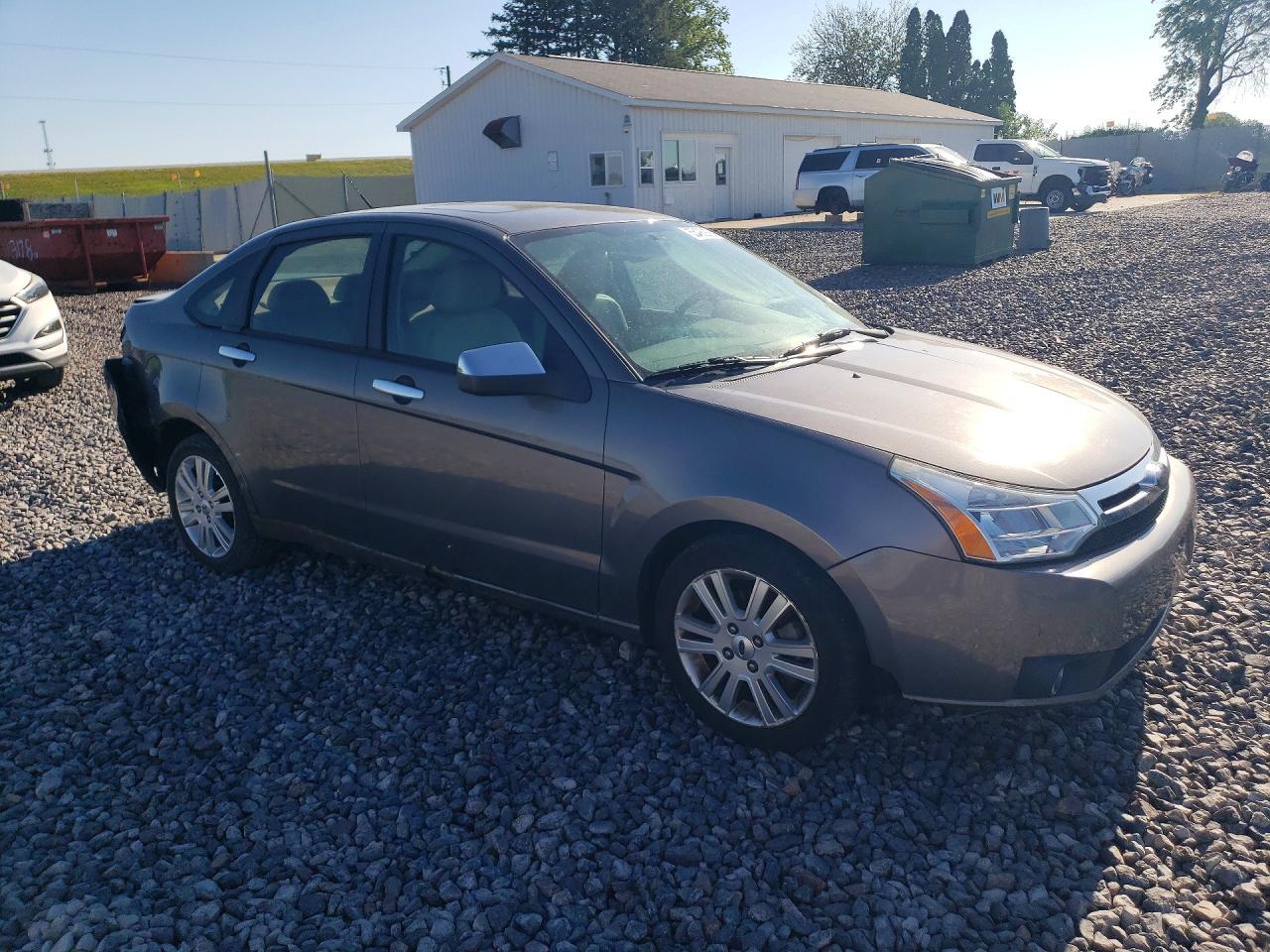 2010 Ford Focus Sel - Image 4