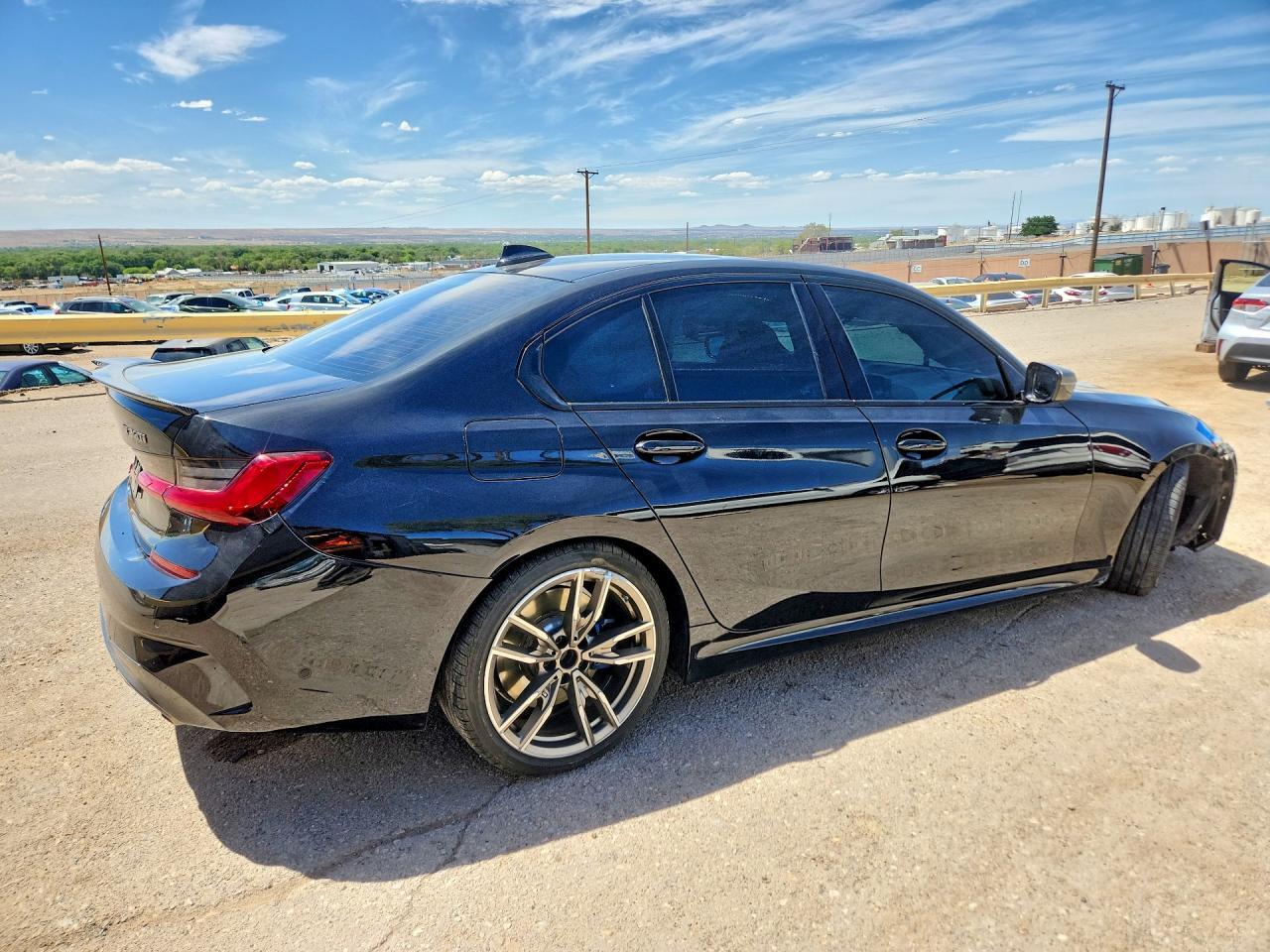 2021 BMW M340Xi - Фото 3