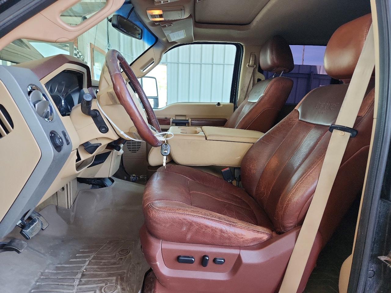 2011 Ford F350 Super Duty - Фото 7