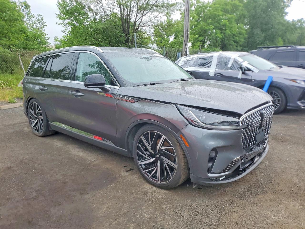 2025 Lincoln Aviator Reserve - Image 4