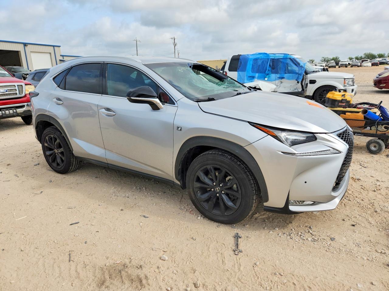 2017 Lexus Nx 200T F Sport - Фото 4