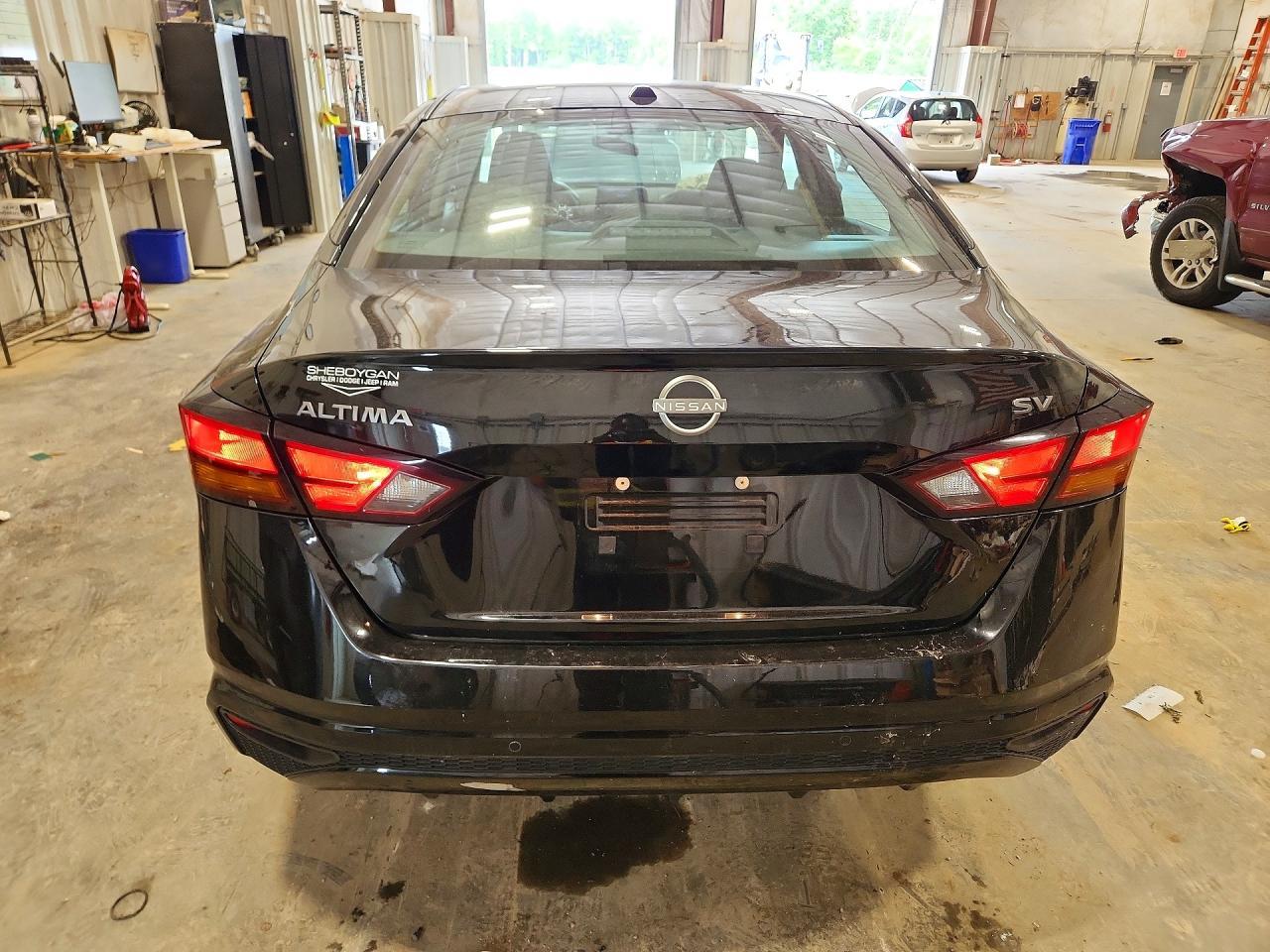 2024 Nissan Altima Sv - Image 6