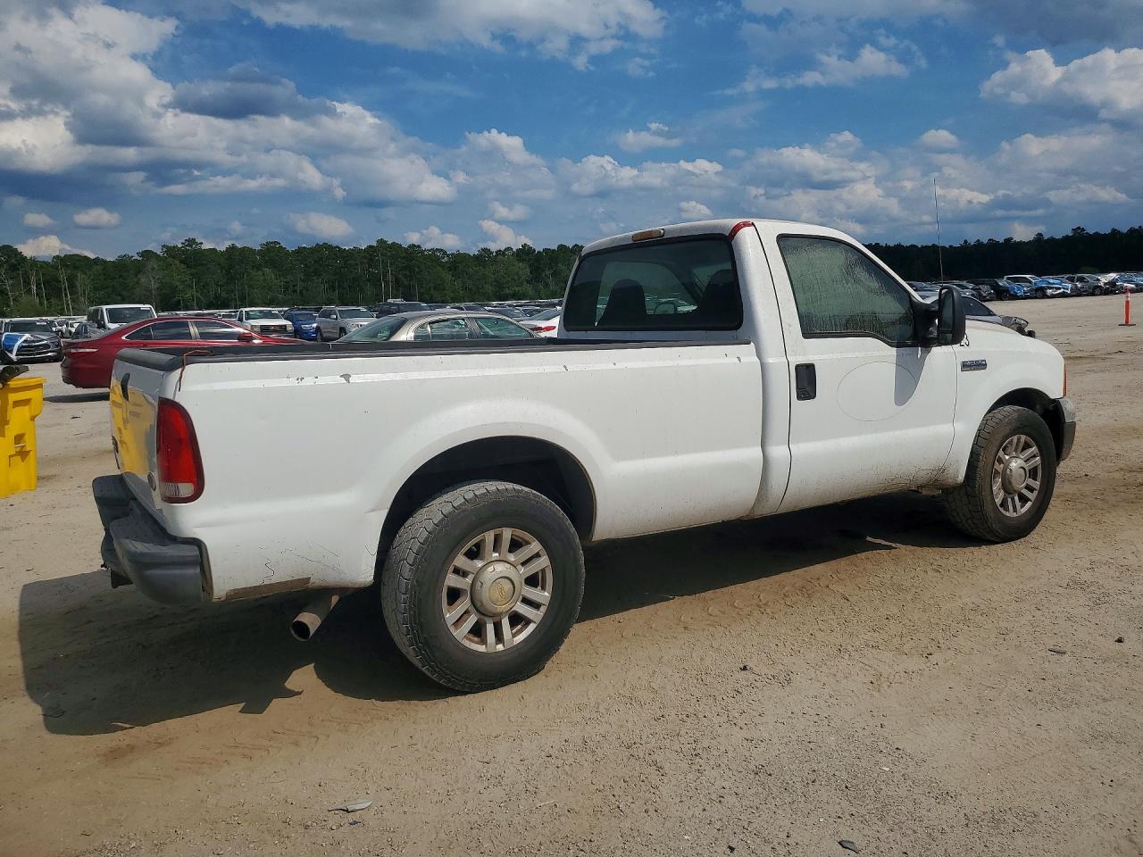 2007 Ford F250 Super - Delivery Truck - Image 3