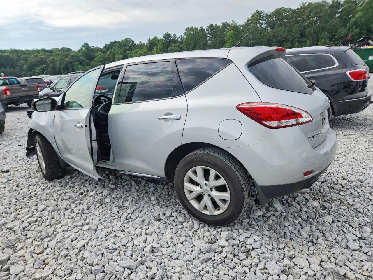 2013 Nissan Murano S - Фото 2