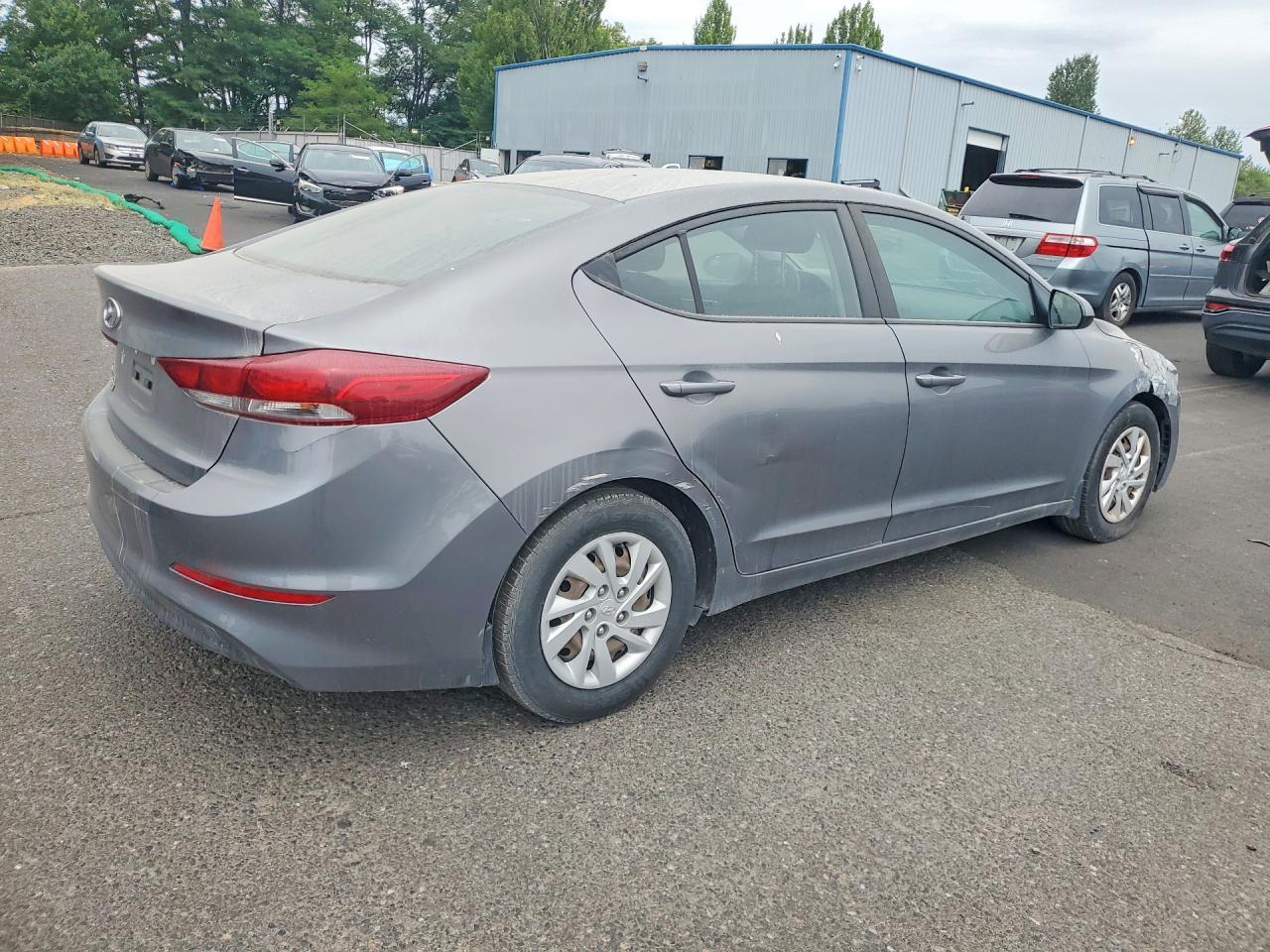 2018 Hyundai Elantra Se - Фото 3
