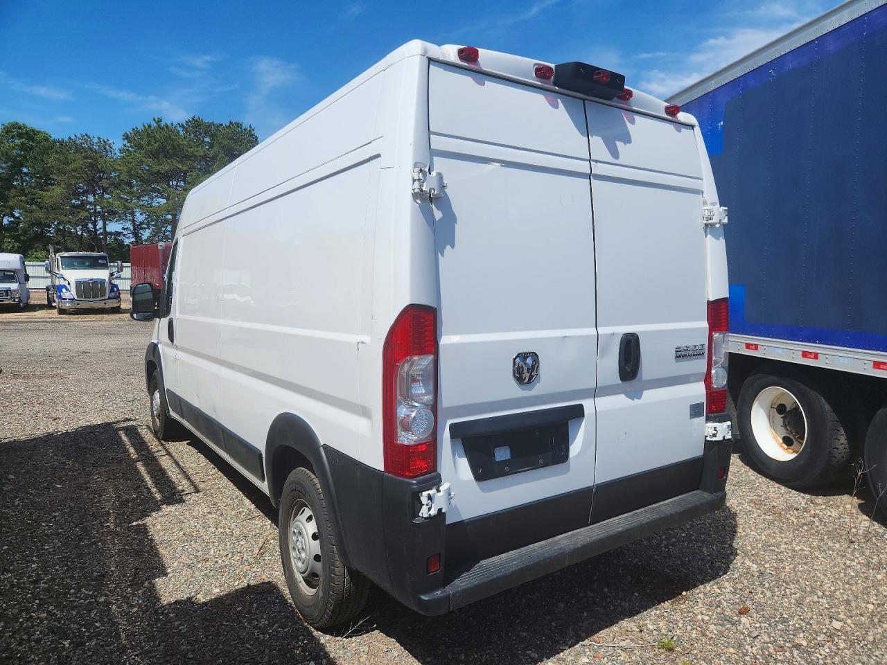 2023 Ram Promaster 2500 2500 High - Image 2