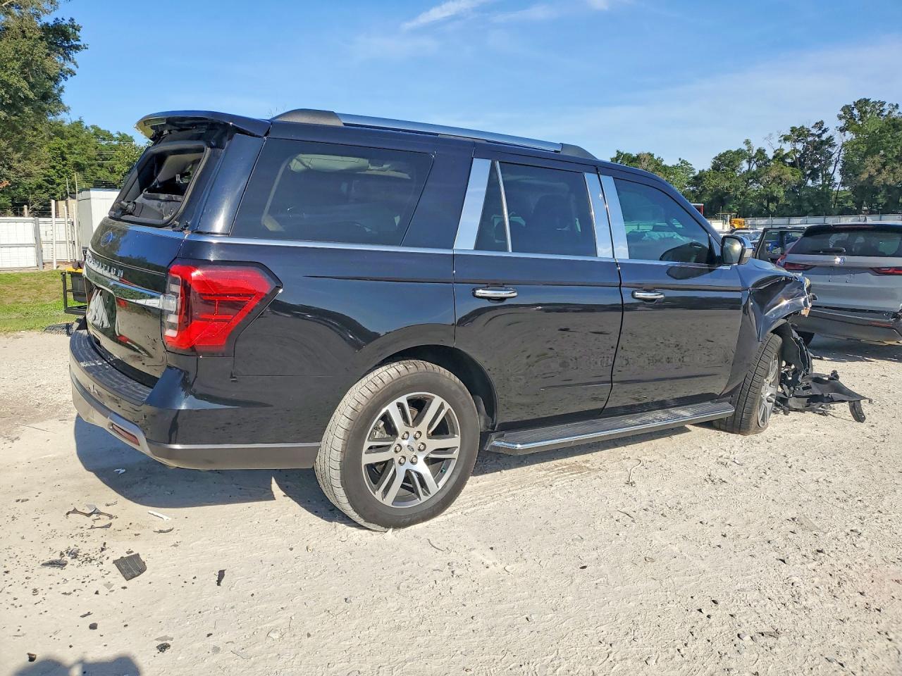 2022 Ford Expedition Limited - Фото 3