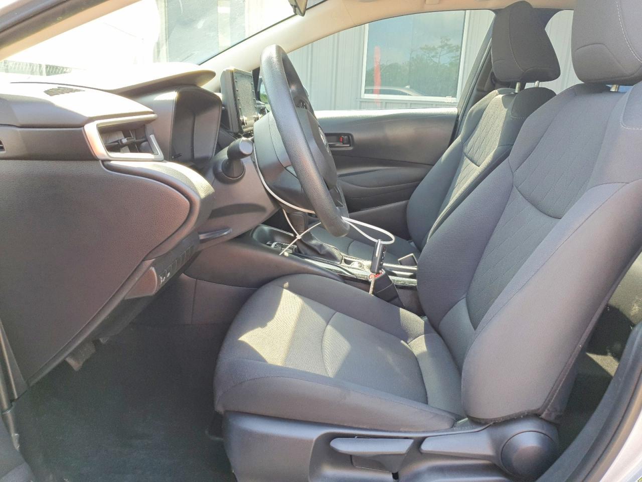 2022 Toyota Corolla Le - Image 7
