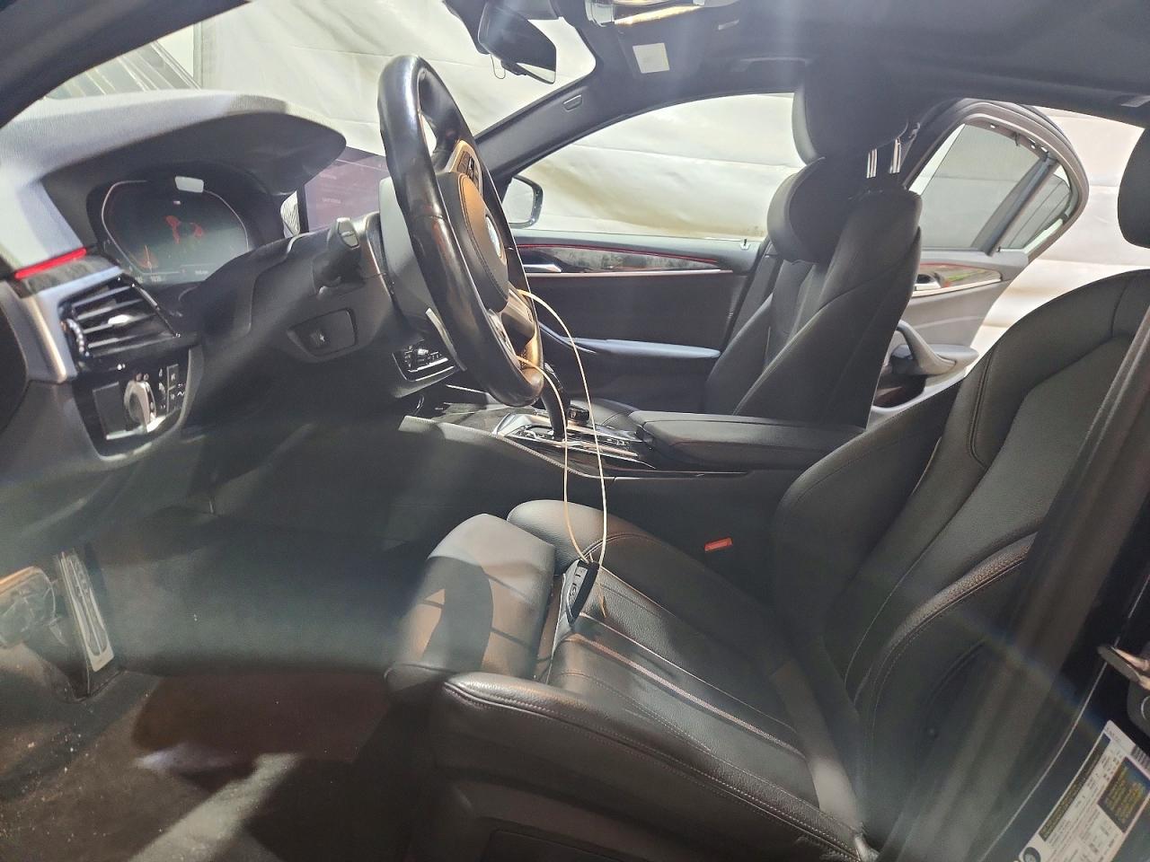 2021 BMW 540 Xi - Image 7