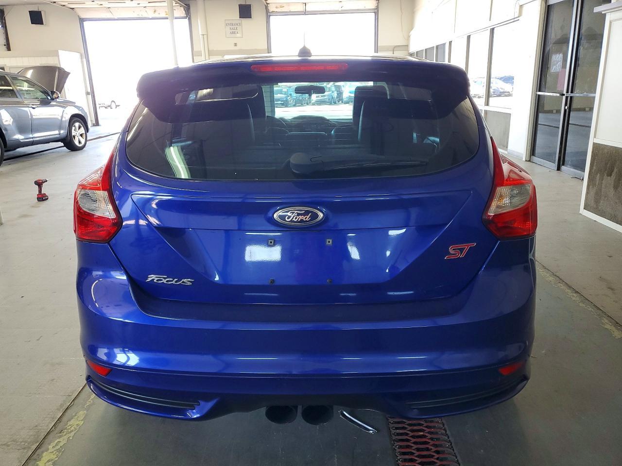 2014 Ford Focus St - Image 6