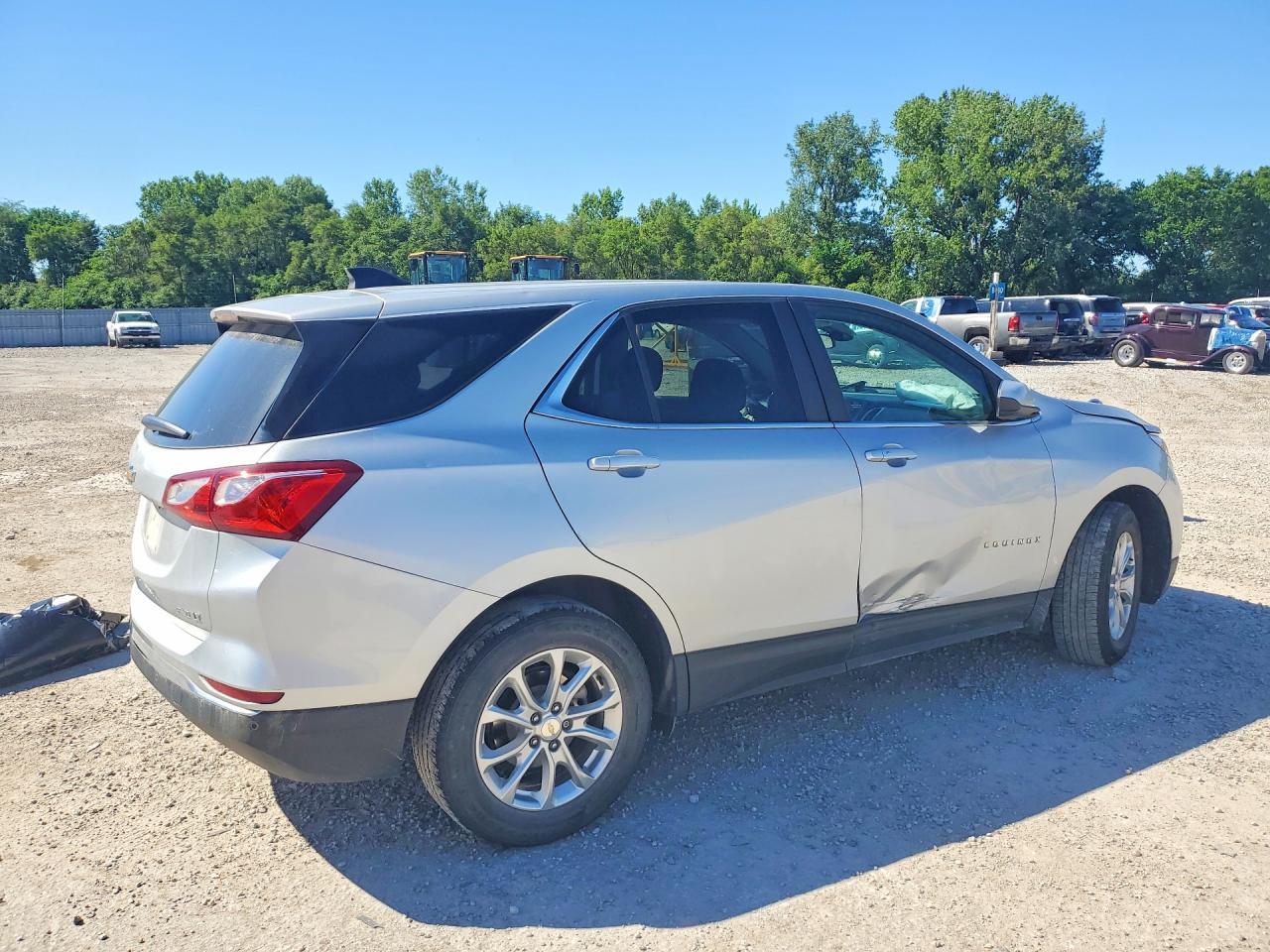 2021 Chevrolet Equinox Lt - Image 3