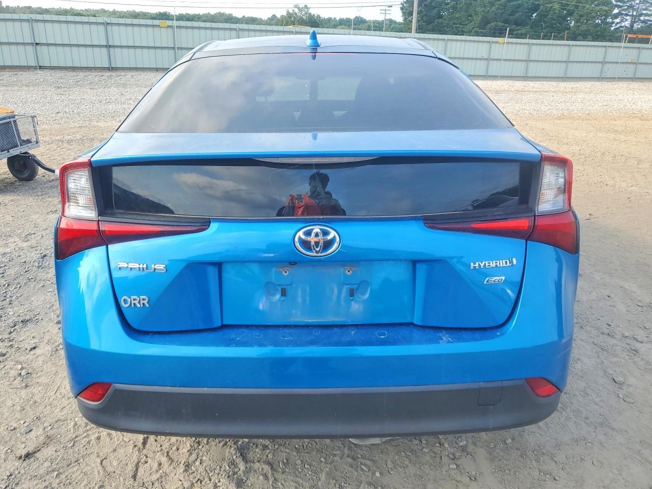 2022 Toyota Prius L Eco - Фото 6