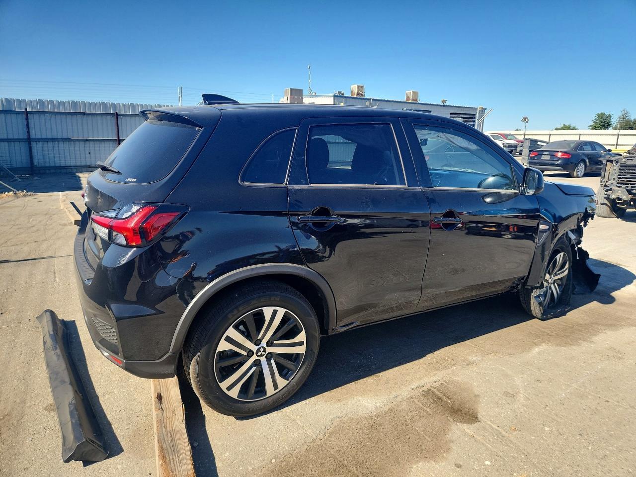 2026 Mitsubishi Outlander Sport S/Se - Фото 3