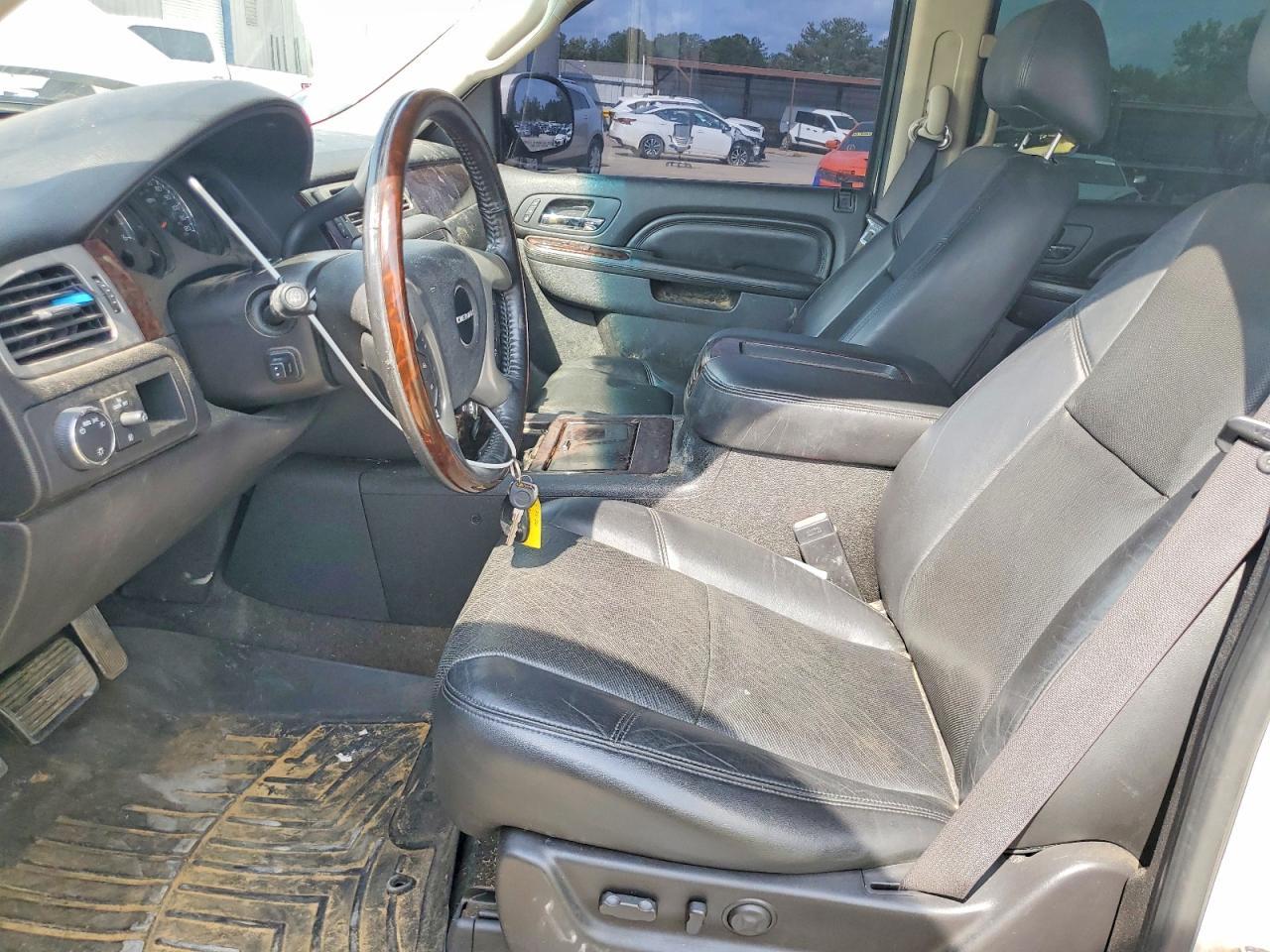 2012 GMC Yukon Denali - Фото 7