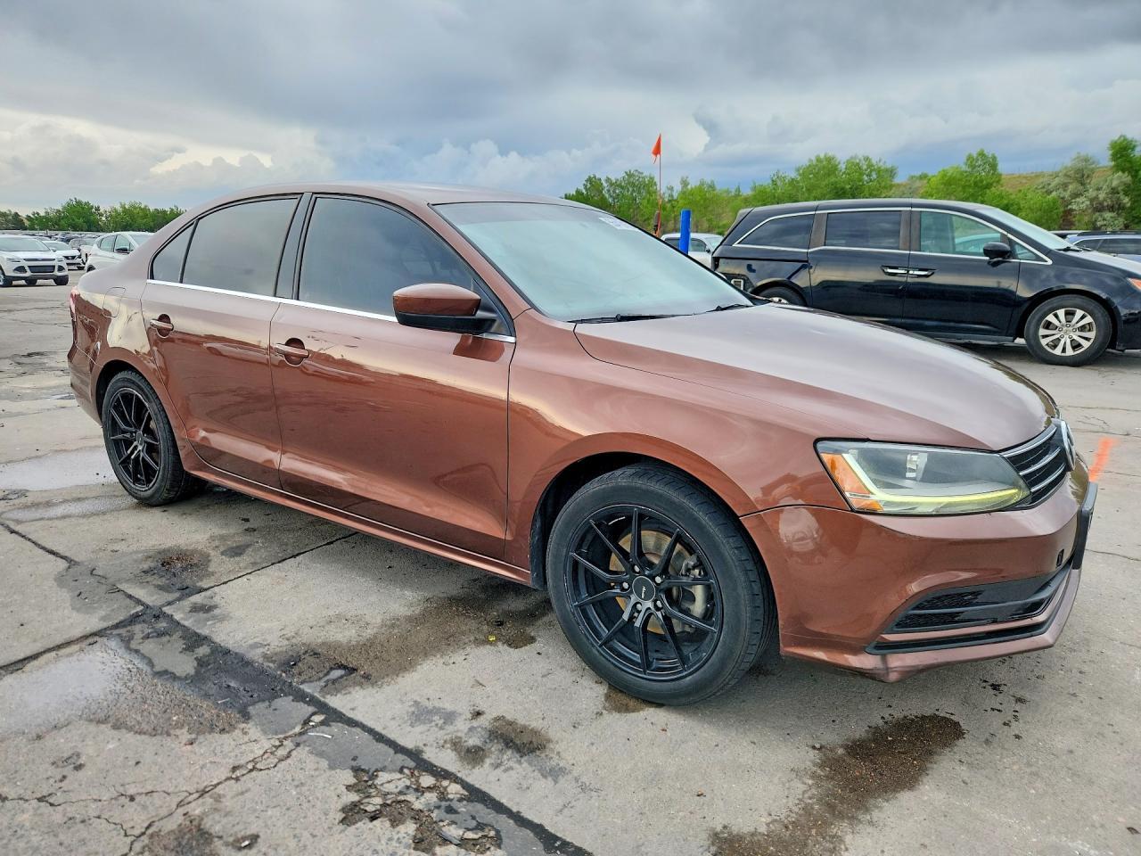 2017 Volkswagen Jetta S - Фото 4