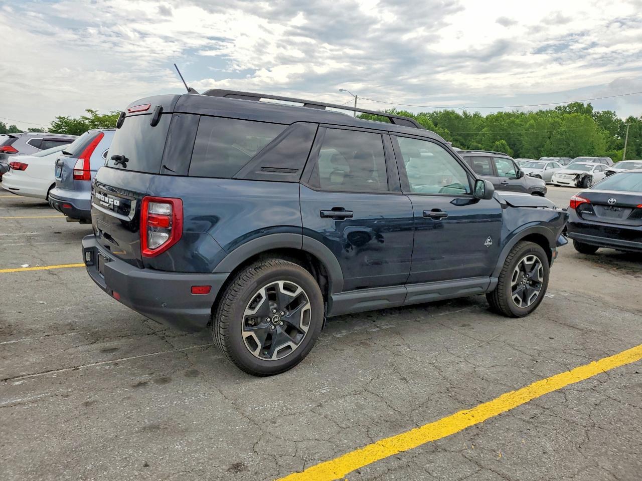 2021 Ford Bronco Sport Outer Banks - Фото 3