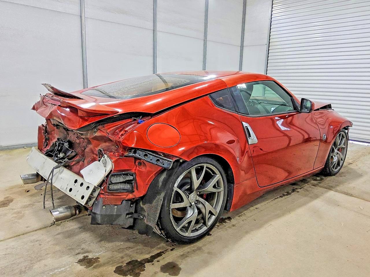 2015 Nissan 370Z - Image 3