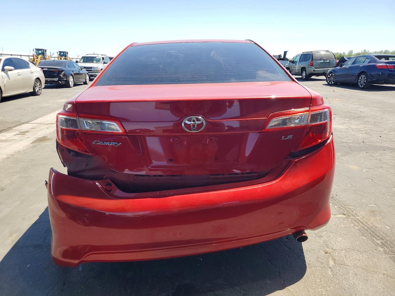 2012 Toyota Camry Le - Фото 6