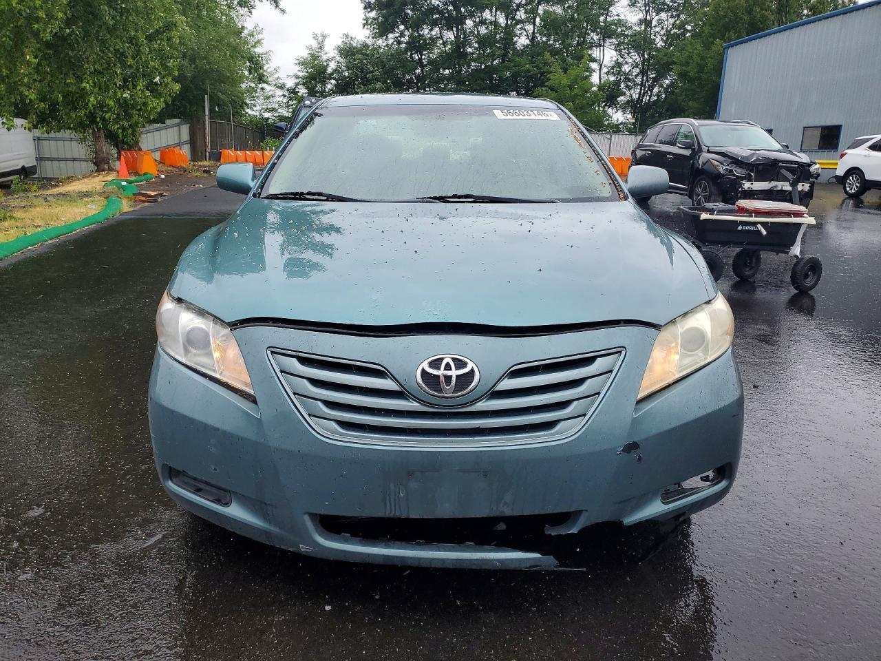 2009 Toyota Camry Le - Image 5