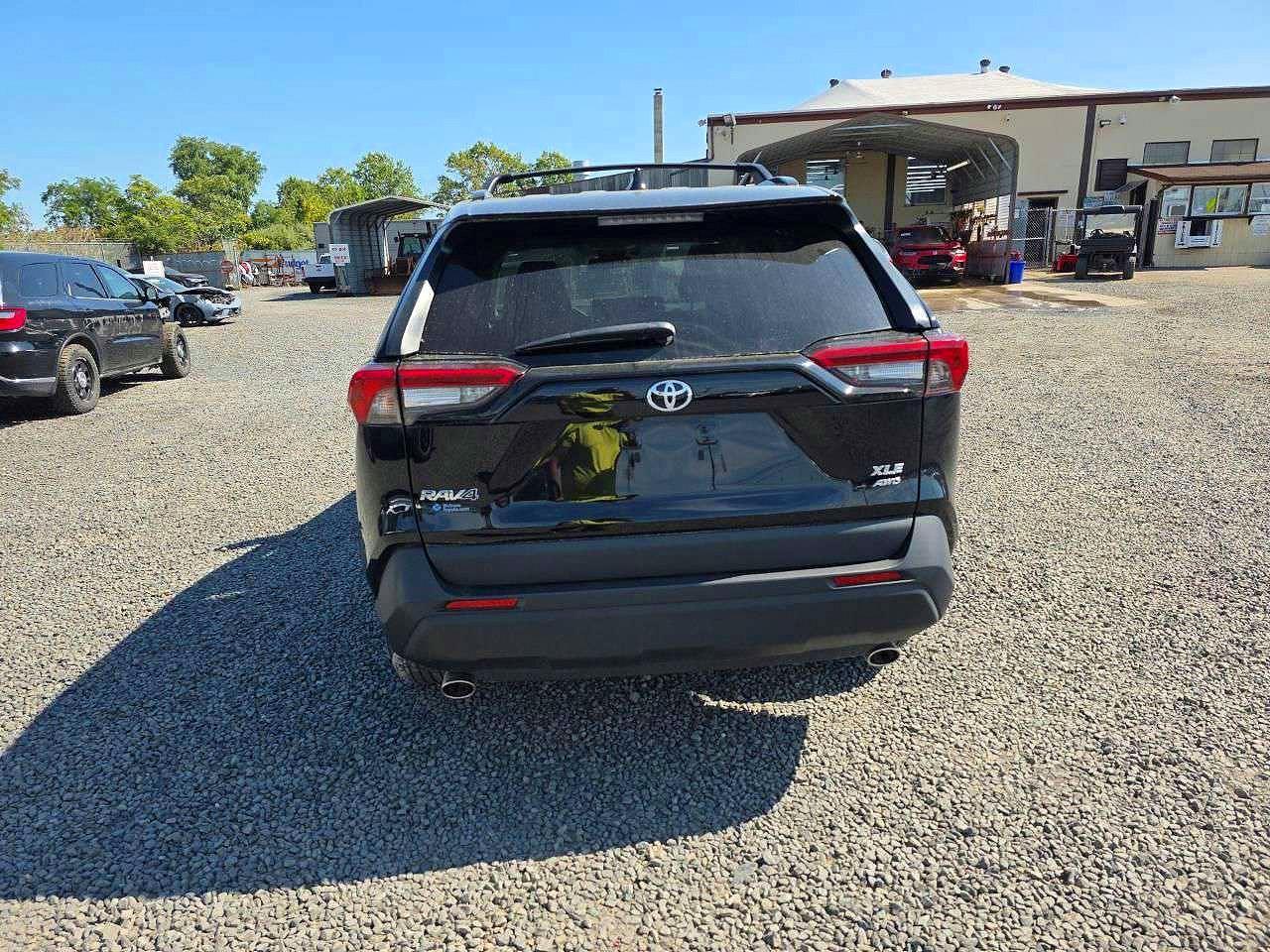 2023 Toyota Rav4 Xle - Фото 6