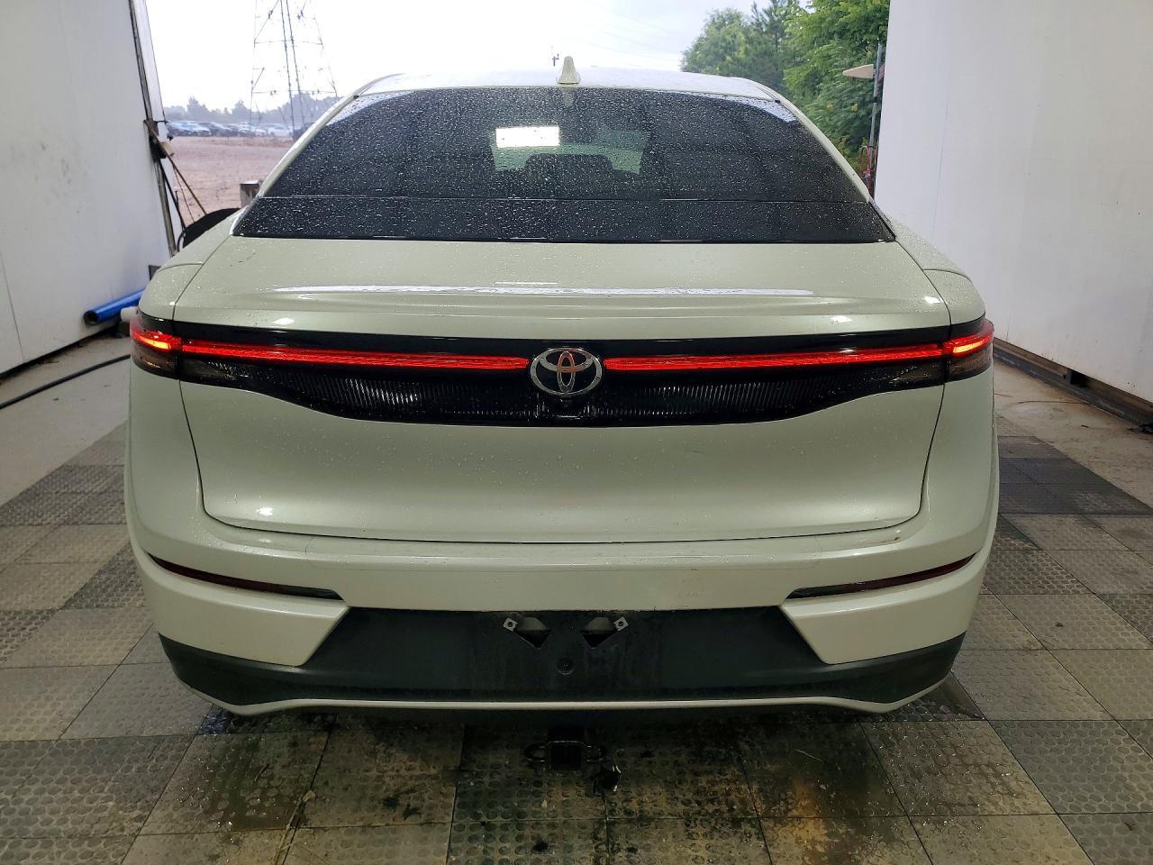 2023 Toyota Crown Xle - Фото 6
