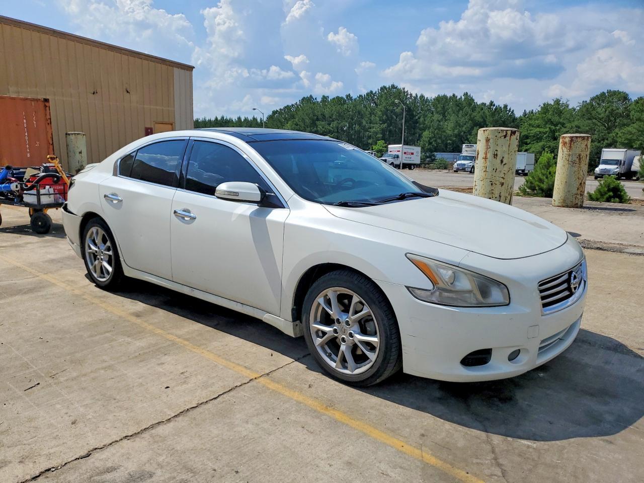 2014 Nissan Maxima 3.5 Sv - Image 4