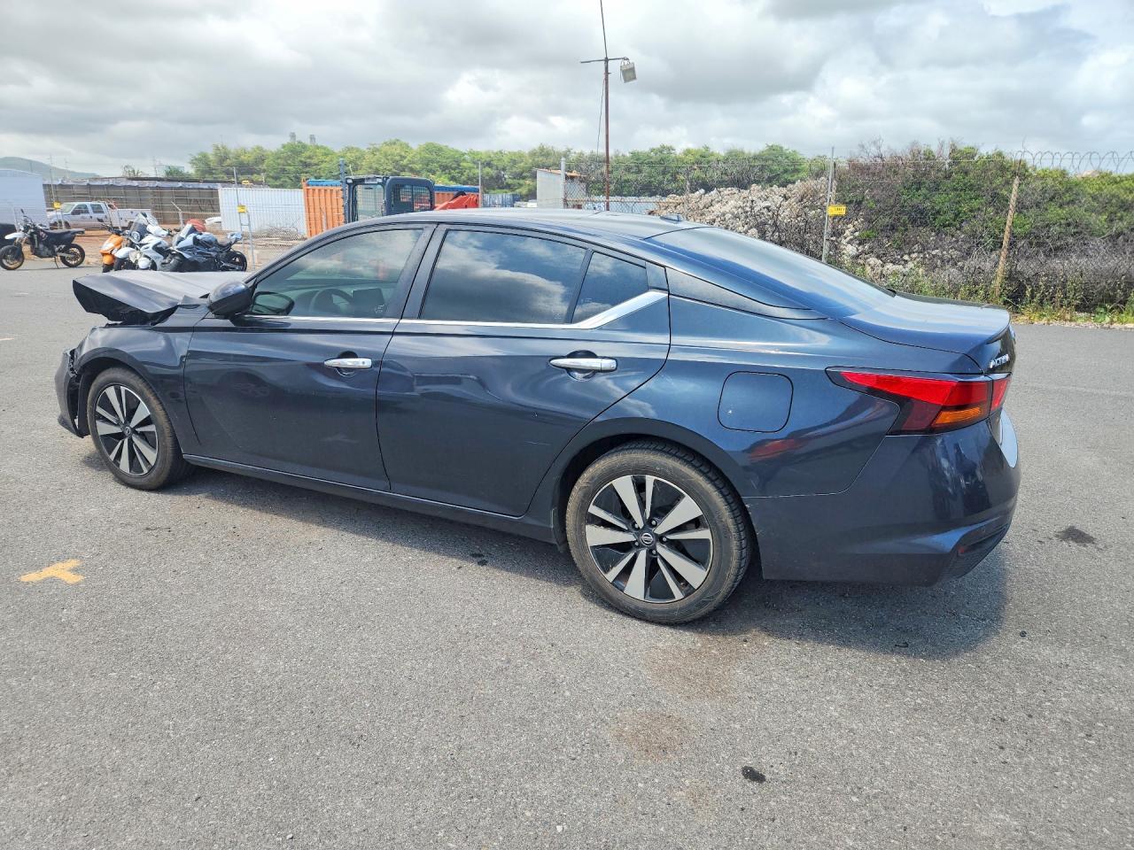 2021 Nissan Altima Sv - Фото 2
