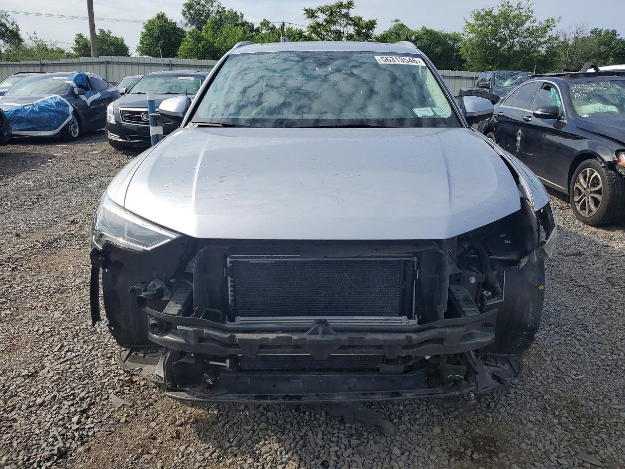2019 Audi Q3 Premium Plus - Image 5