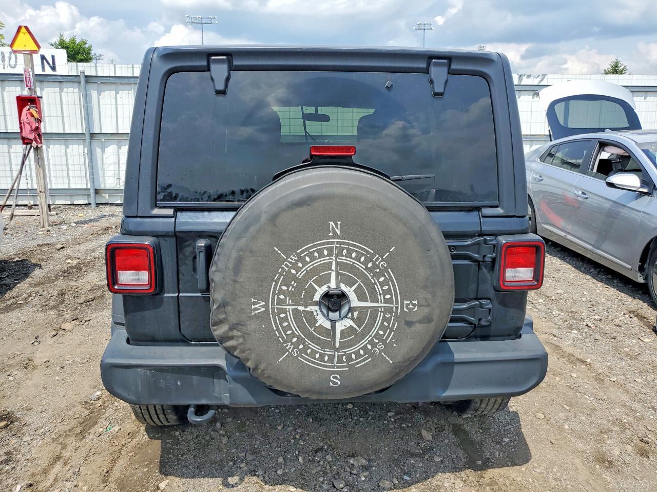 2021 Jeep Wrangler Unlimited Sport - Image 6