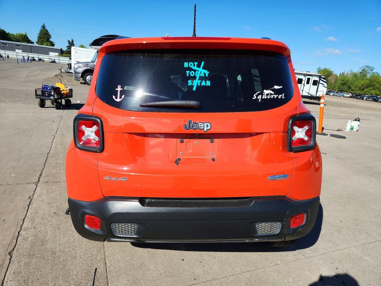 2017 Jeep Renagade - Image 6