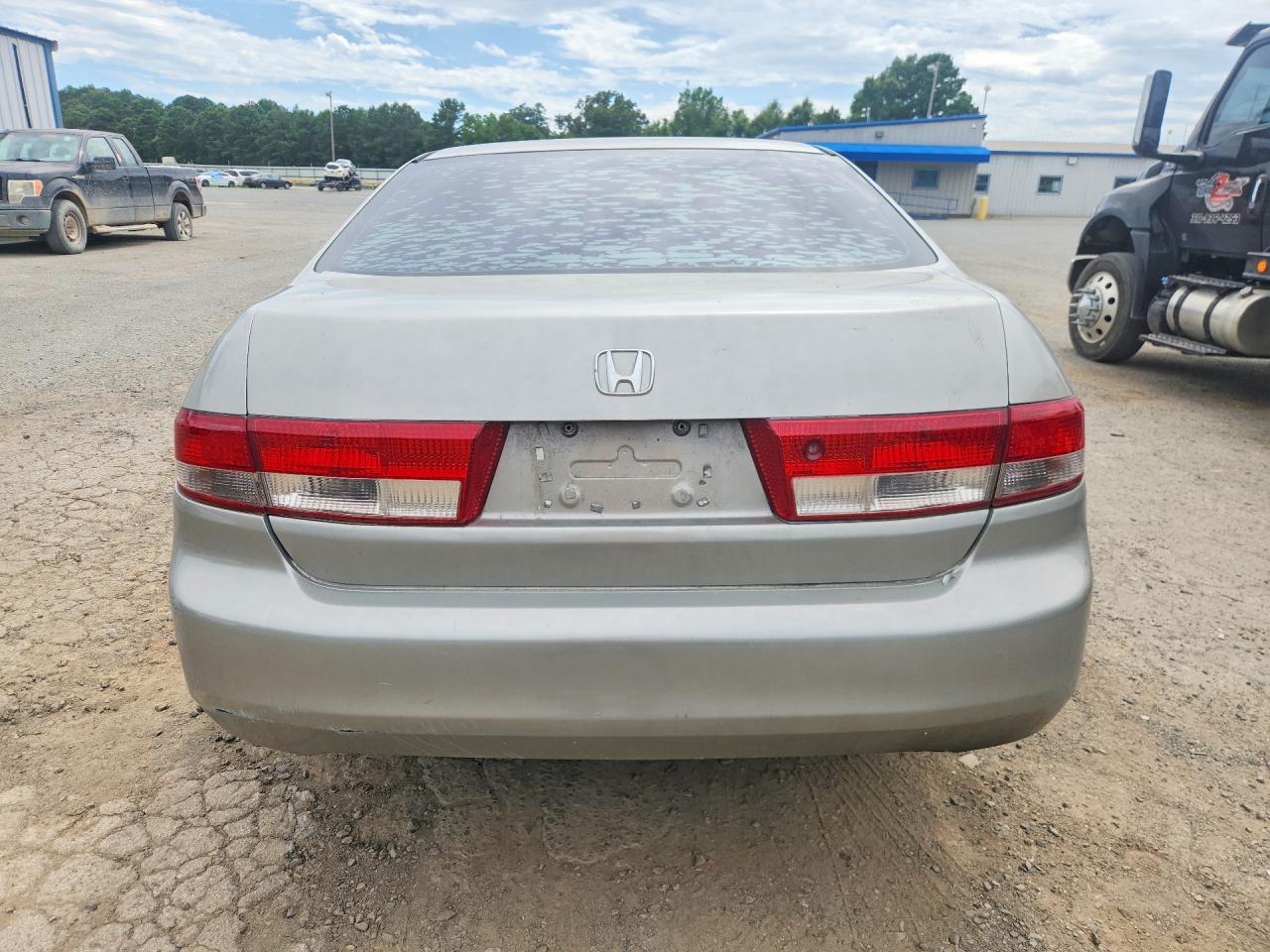2004 Honda Accord Lx - Image 6