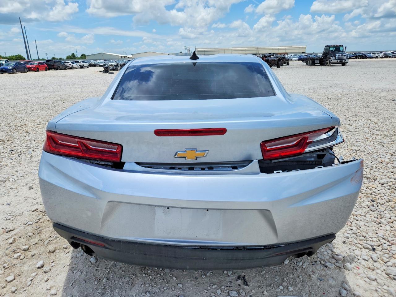 2017 Chevrolet Camaro Lt - Image 6