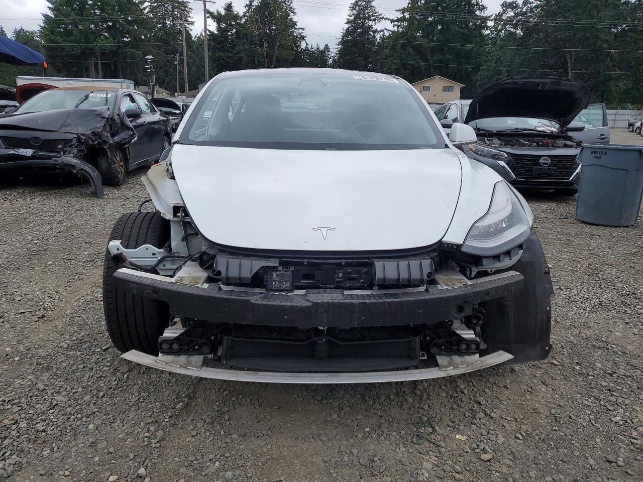 2019 Tesla Model 3 - Image 5