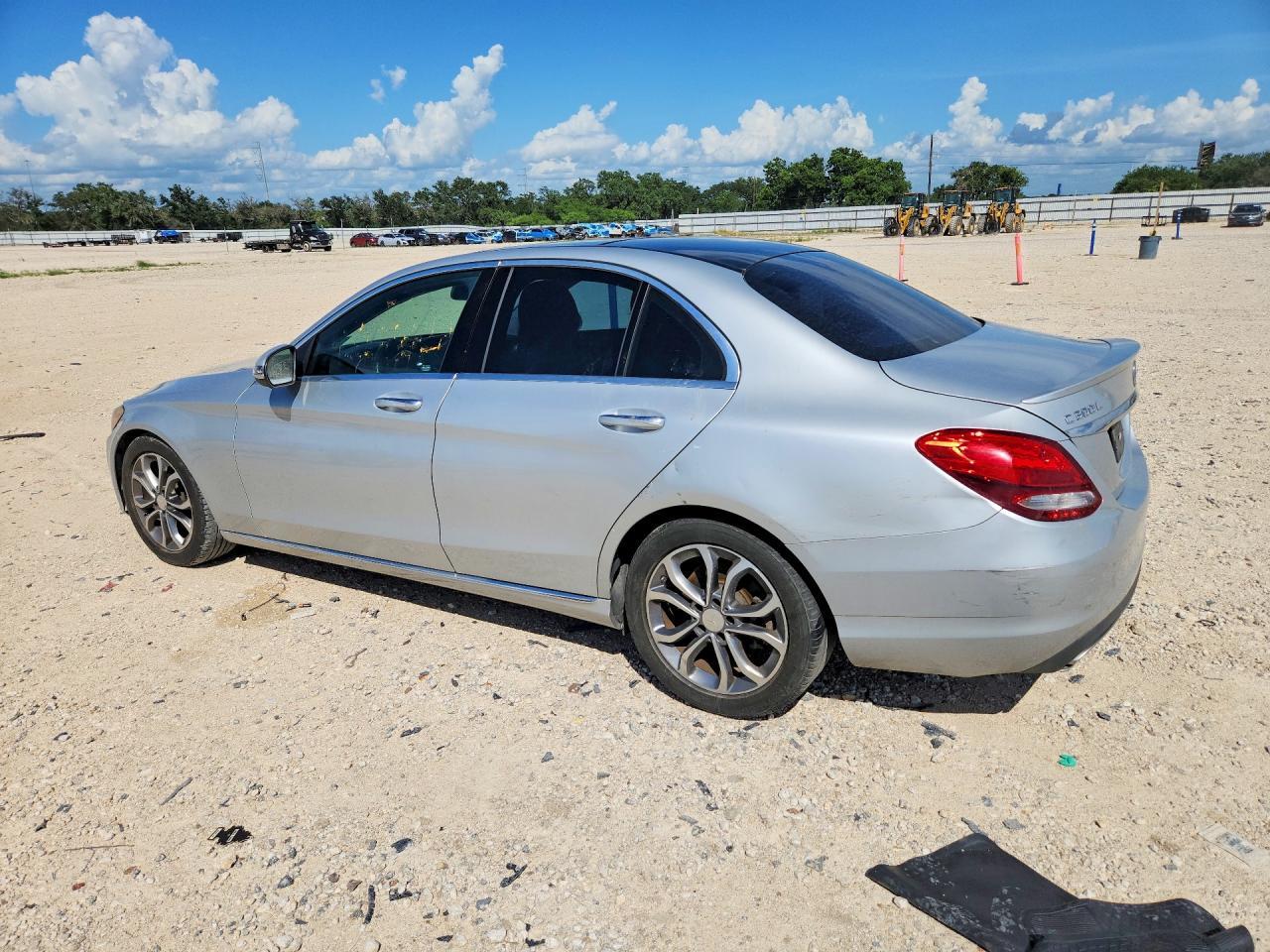 2016 Mercedes-Benz C 300 - Image 2