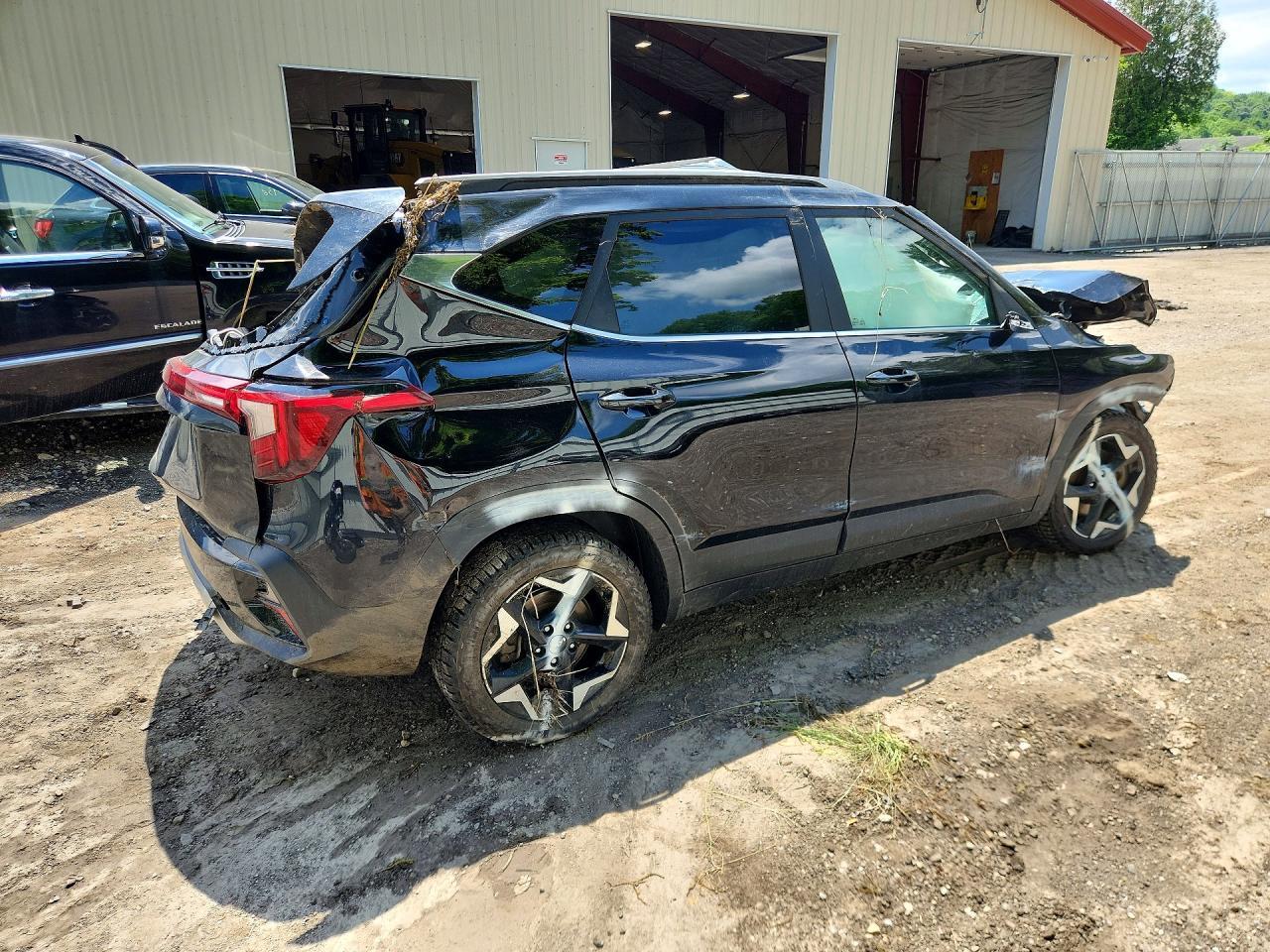 2025 Kia Seltos Ex - Image 3